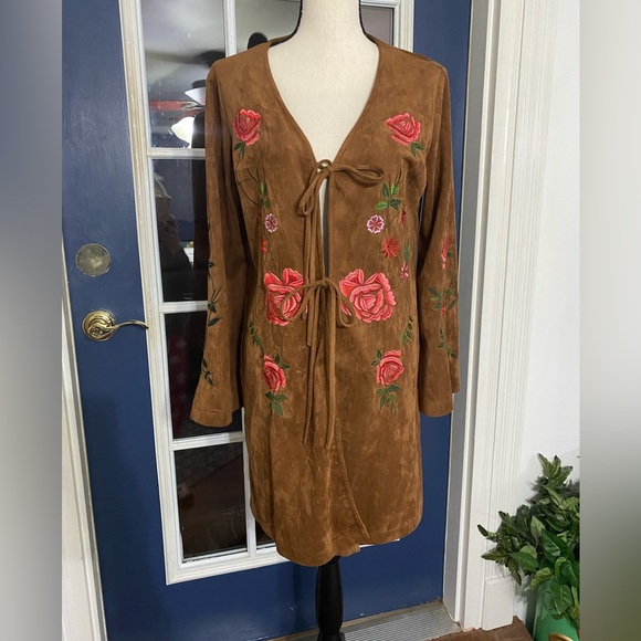 Source Unknown Jackets & Blazers - Suede open front with ties floral embellished bell sleeved cardigan Size Large